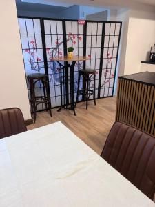 Postel nebo postele na pokoji v ubytování Zimmervermietung Rochlitz