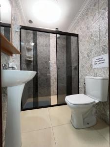 Koupelna v ubytování Darling Hotel Ciudad del Este