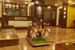 Vstupní hala nebo recepce v ubytování Hotel Pride Inn Shirdi