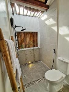 Koupelna v ubytování Uzuri Kubo Huts