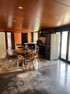 Φωτογραφία από το άλμπουμ του Self contained open shed space σε Wainui