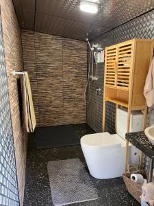 Φωτογραφία από το άλμπουμ του Self contained open shed space σε Wainui
