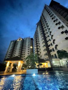 Bassein majutusasutuses Royal Oceancrest Mactan - Resort type Condominium Unit 0215B või selle lähedal