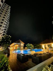 Bassein majutusasutuses Royal Oceancrest Mactan - Resort type Condominium Unit 0215B või selle lähedal