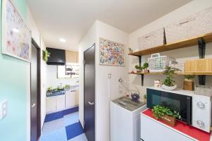 Una cocina o cocineta en Belmont 102 3min to Station Easy Access Ueno Asakusa Skytree Sleeps 5