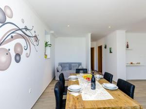 Χώρος καθιστικού στο Villa Oasis Cypress - Three Bedroom Villa with Terrace and Swimming Pool