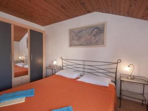 Postel nebo postele na pokoji v ubytování Apartment Villa DD - Four Bedroom Apartment With Terrace Sea View ST