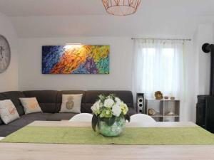 Postel nebo postele na pokoji v ubytování Holiday Home Ela - Three Bedroom Holiday Home with outdoor Pool ST + 39 fotografií