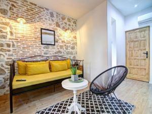 Gallery image of History House Moja Ti 1830 - Deluxe Apartment Gorica in Senj