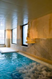 Sundlaugin á Rutllan & Spa eða í nágrenninu
