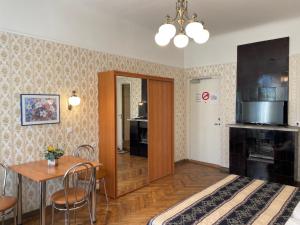 Kuchyň nebo kuchyňský kout v ubytování Green Villa