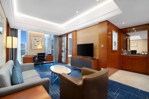 TV a/nebo společenská místnost v ubytování Four Points by Sheraton Suzhou
