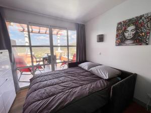 Posteľ alebo postele v izbe v ubytovaní Appartement Cap Esterel 4/5 personnes
