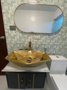 Ένα μπάνιο στο The Philip Ann Resort