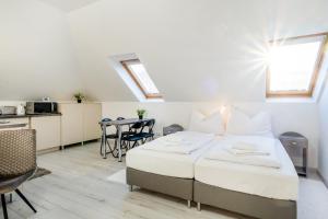 RELAX Apartman 8200 Veszprém, Festő utca 6 kép - 2