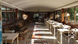 A seating area at Cam Thermal Resort Hotel & Spa