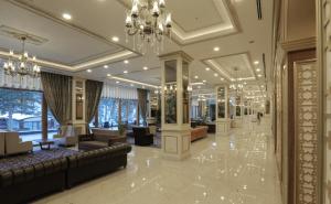 A seating area at Cam Thermal Resort Hotel & Spa