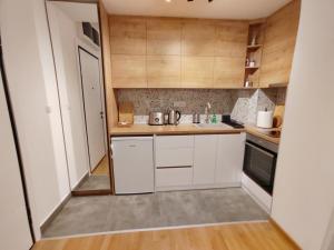 Cucina o angolo cottura di Teo Divčigora