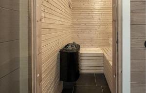 Fotografie z fotogalerie ubytování Cozy Home In Dörarp With Sauna v destinaci Dörarp