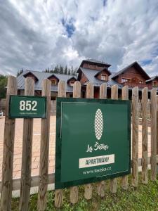 Majutusasutuses Apartmány La Šiška olev sertifikaat, autasu, silt või muu dokument