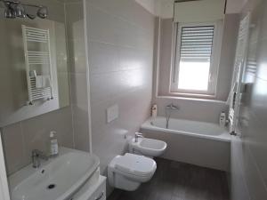 Koupelna v ubytování Airport Bari palese DELUXE 28
