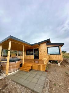 Budova, kde se prázdninový dům nachází + 6 fotografií