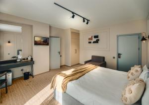 Postel nebo postele na pokoji v ubytování Dastan Hotel Baku