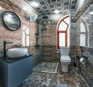 Koupelna v ubytování Dastan Hotel Baku + 37 fotografií