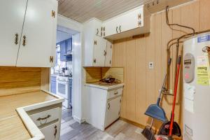 Gallery image of Harrison Getaway with Yard and Parking Near Fishing in Harrison