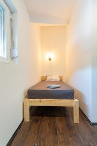 Postel nebo postele na pokoji v ubytování Aleks apartmani