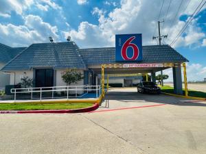 Fotografie z fotogalerie ubytování Motel 6-Duncanville, TX - Dallas v destinaci Duncanville