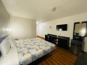 Postel nebo postele na pokoji v ubytování Motel 6-Duncanville, TX - Dallas