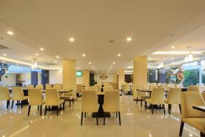 Gallery image of Mars City Hotel in Denpasar