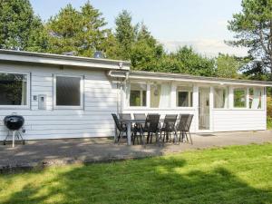Garður fyrir utan Tranquil Retreat with Spa and Garden-By Traum
