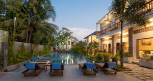 Bazén v ubytování Nadine Phu Quoc Resort & Spa nebo v jeho okolí