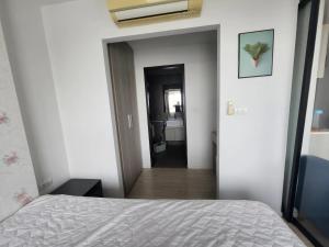 Imagen de la galería de Centrio Condominium Twin bed room, en Ban Rangeng