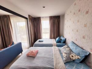 Imagen de la galería de Centrio Condominium Twin bed room, en Ban Rangeng