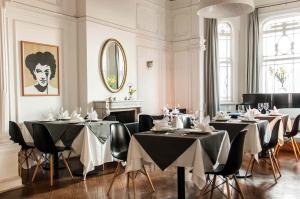 Un restaurante o sitio para comer en Palacio Astoreca