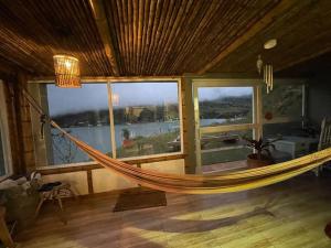 Φωτογραφία από το άλμπουμ του Natural Tiny house , frente al lago σε Calimita