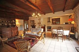 Gallery image of Beaufort in Blond +21 photos