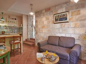 Гостиная зона в Apartment Borna - One-Bedroom Apartment with Terrace