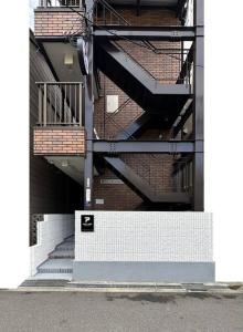 大阪301号室駅2分格安和室民泊専用ミニキッチンとバスルーム付きアクセス抜群的相册照片