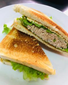 酒店内部或周边提供的食物