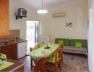 Gallery image of Katerina Pool Apartments in Acharavi