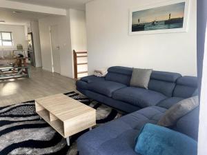 Galeri foto Lock-Up and Go apt with parking di Fish Hoek