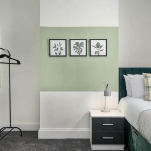 Voodi või voodid majutusasutuse Stylish Home, Sleeps 6, Free Parking, Smart TV, Free Wi-Fi, Perfect For Groups toas