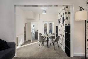 Istumisnurk majutusasutuses Stylish Home, Sleeps 6, Free Parking, Smart TV, Free Wi-Fi, Perfect For Groups