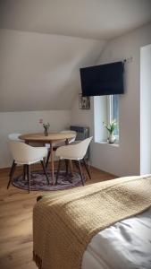 Postel nebo postele na pokoji v ubytování Apartments in Graz