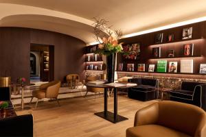 Posezení v ubytování The First Arte - Preferred Hotels & Resorts