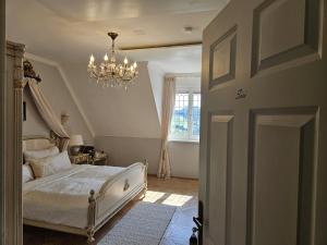 Una cama o camas en una habitación de Klein Holland